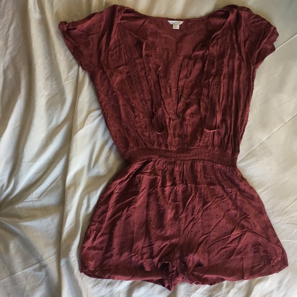 Romper - Picture 2 of 5